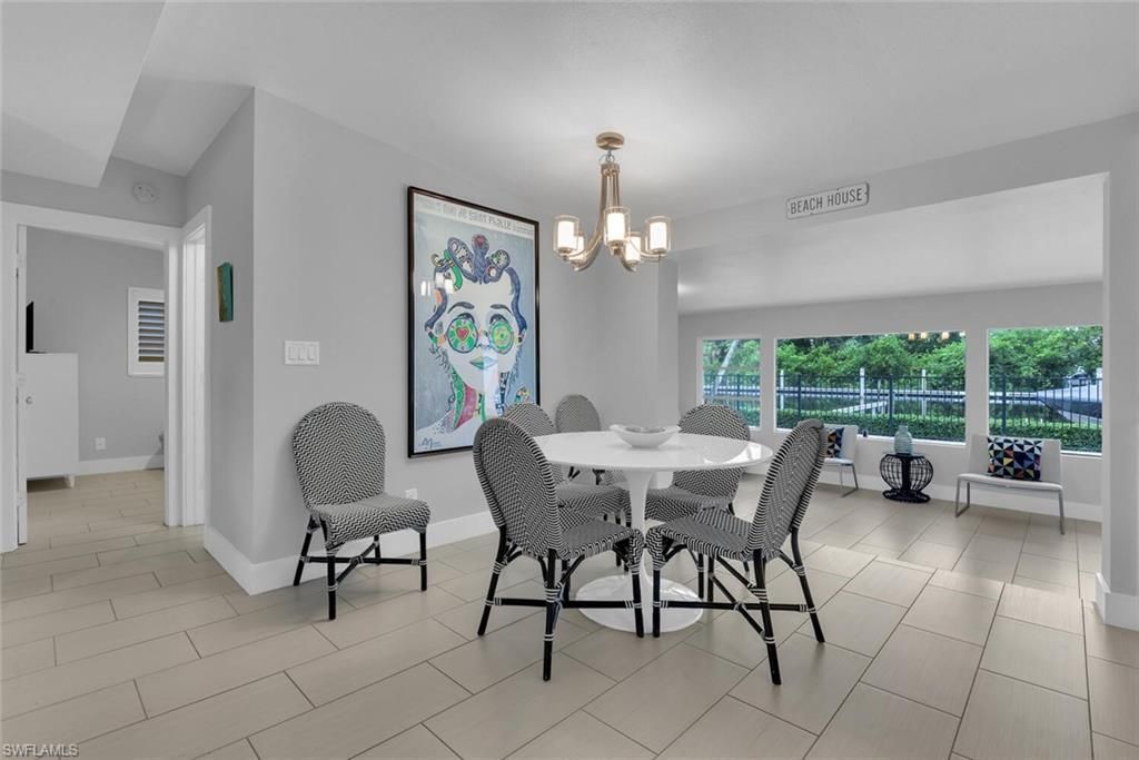 2048 Harbor Ln, Naples, FL 34104 Photo