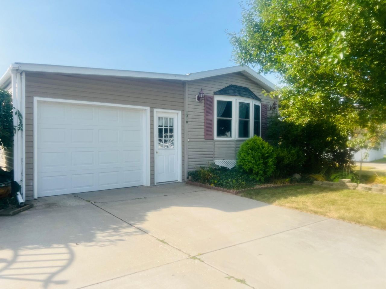 1310 Windridge Lane, Fremont, MI 49412 Main Photo