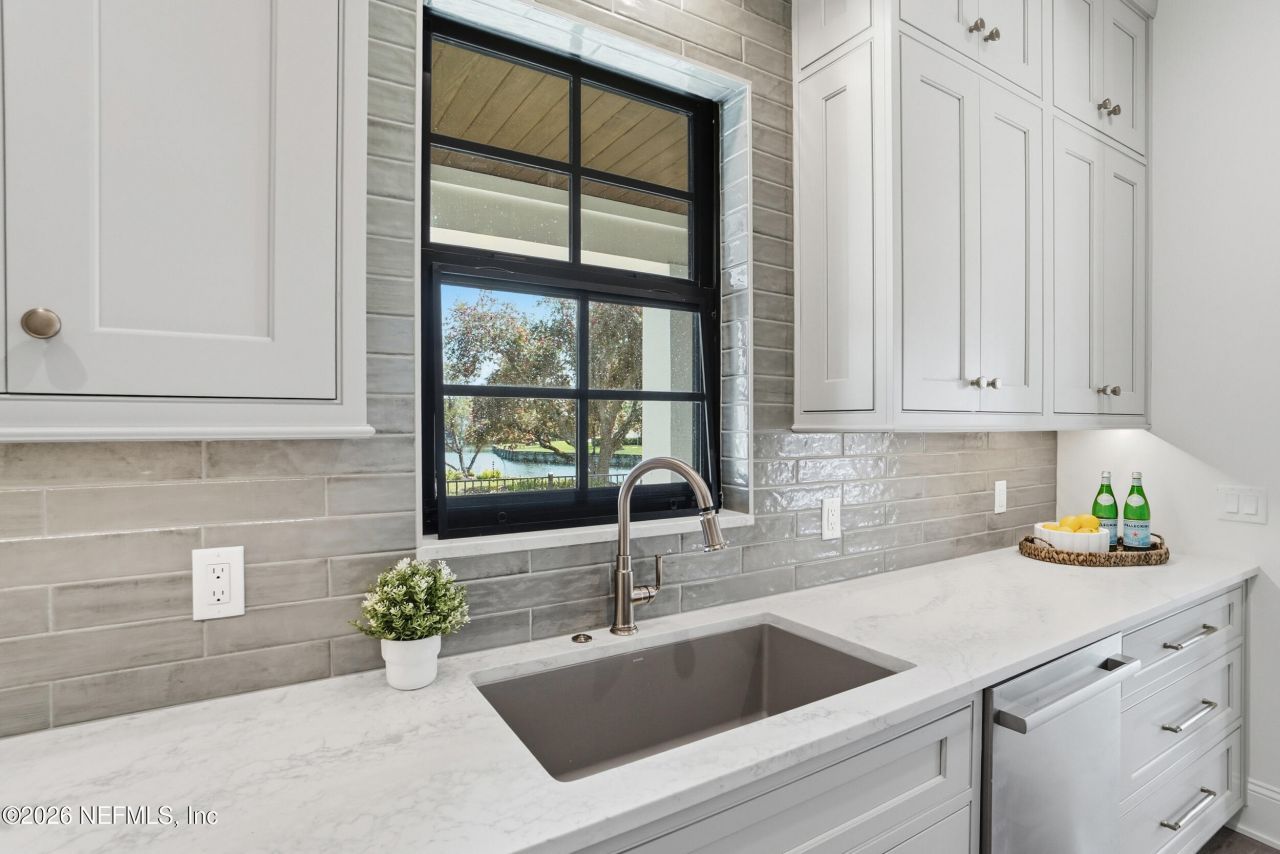 10 Lake Terrace, Ponte Vedra Beach, FL 32082 Photo