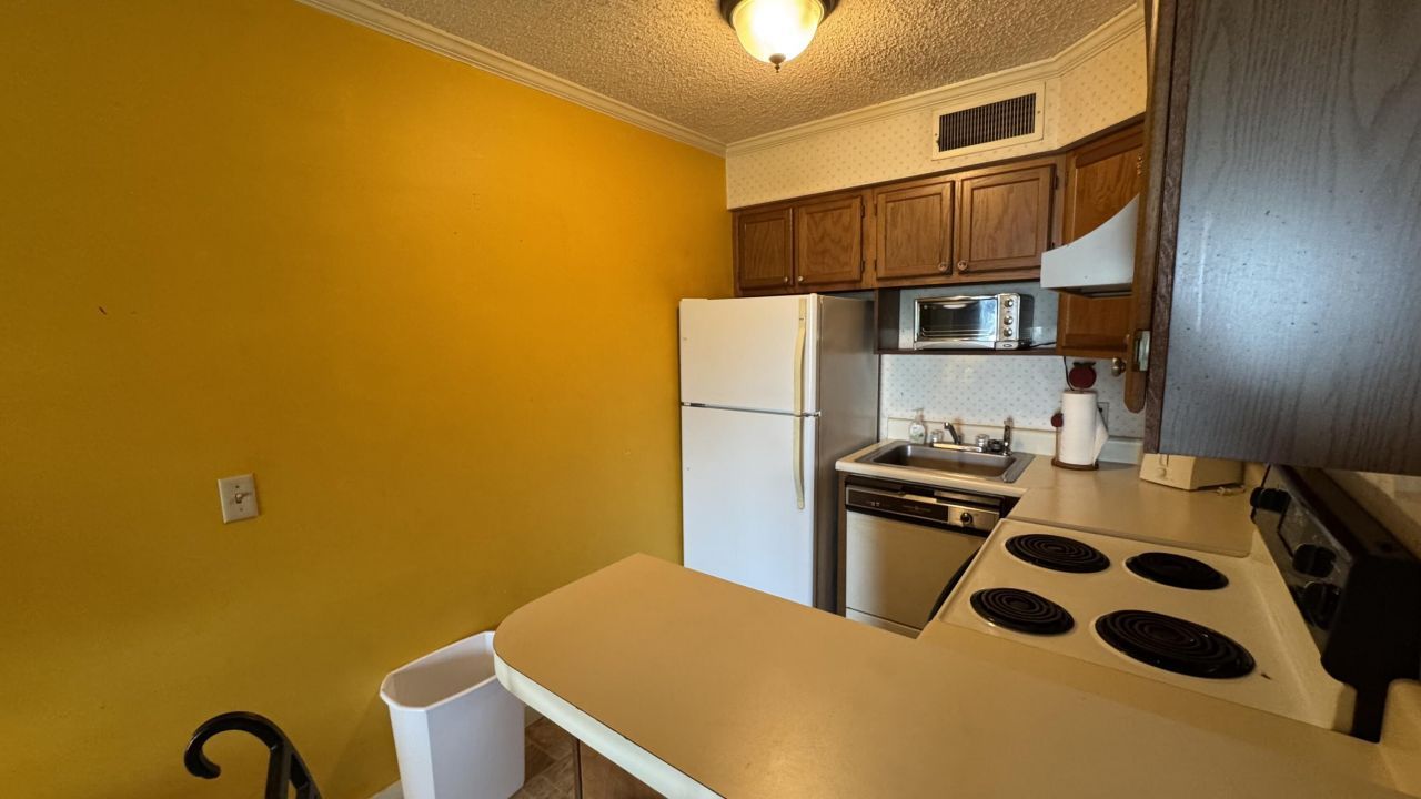 1203 Cypress Pointe Photo 15