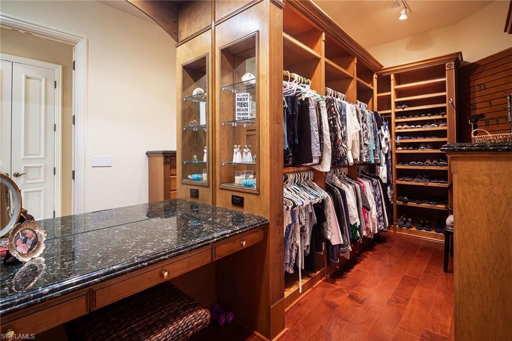 980 Barcarmil Way, Naples, FL 34110 Photo