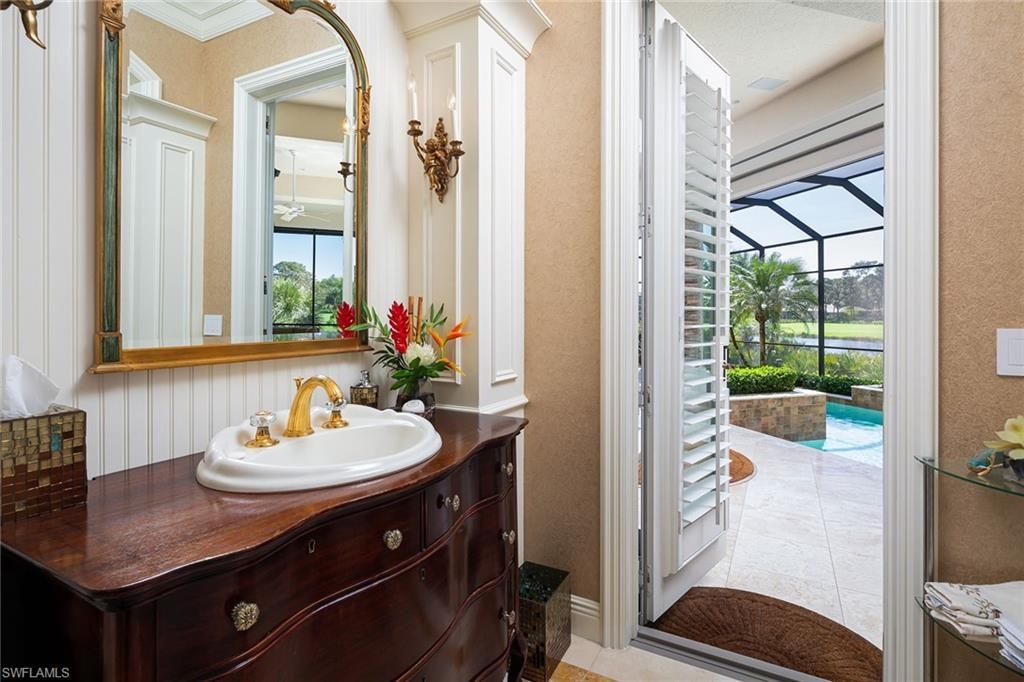 980 Barcarmil Way, Naples, FL 34110 Photo