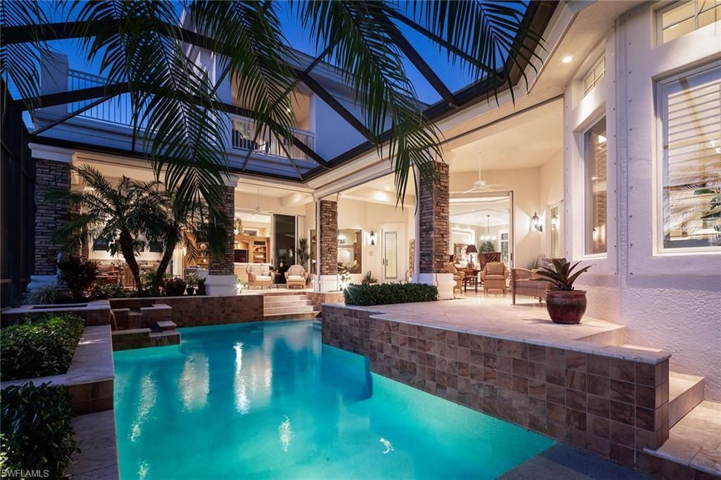 980 Barcarmil Way, Naples, FL 34110 Photo