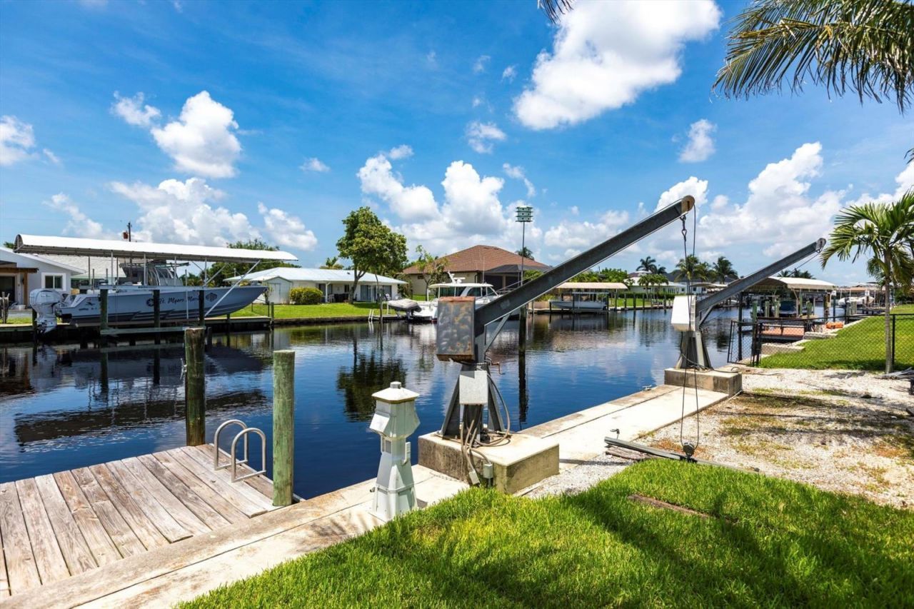 130 Placid Drive, Fort Myers, FL 33919 Photo