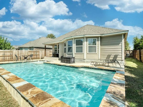 3321 De Torres CIR, Round Rock, TX 78665
