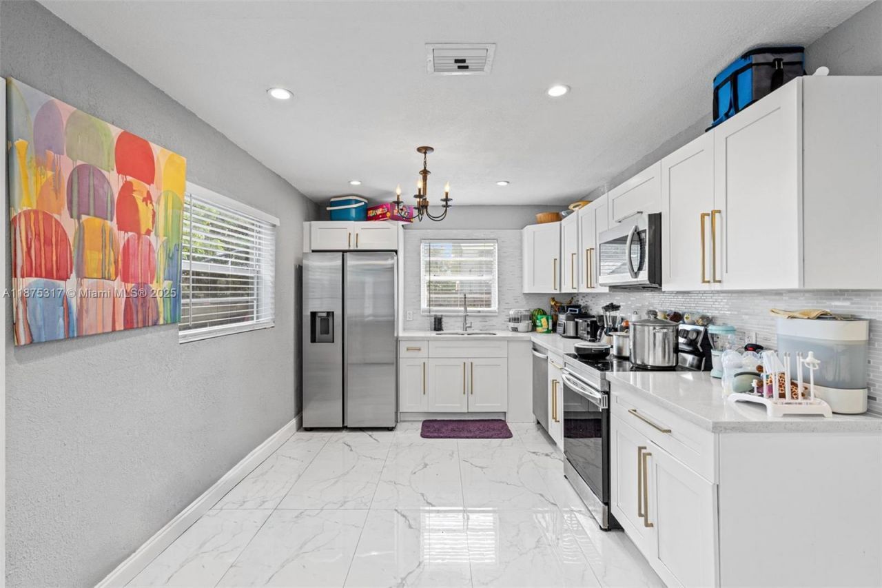 5717 Mayo St, Hollywood, FL 33023 Photo