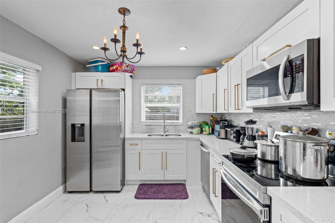 5717 Mayo St, Hollywood, FL 33023 Photo