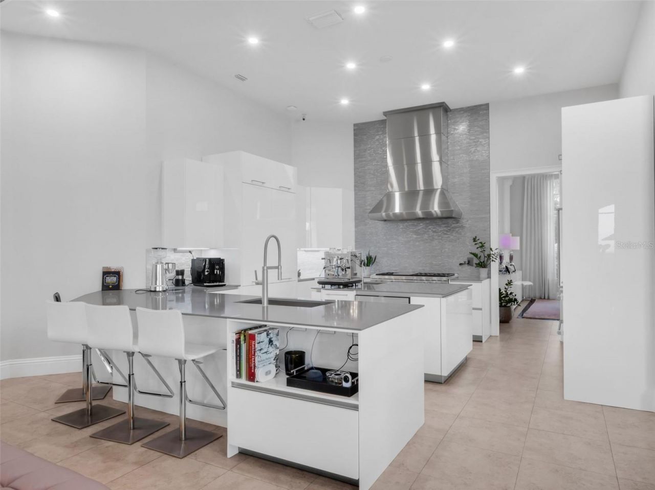 919 Banana Lake Road, Lake Mary, FL 32746 Photo