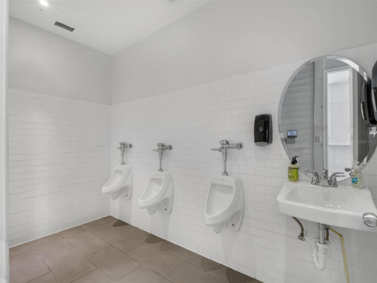 919 Banana Lake Road, Lake Mary, FL 32746 Photo