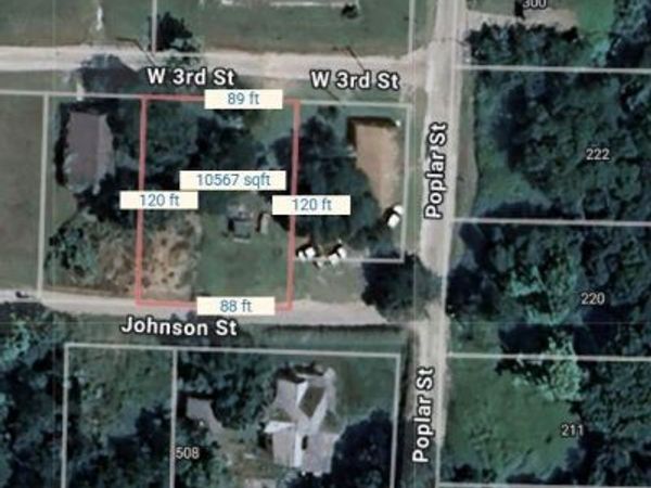 505 W 3rd Street , Bonham, TX 75418