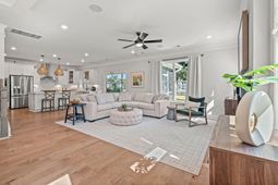 714 Bluff Oak Drive photo 4