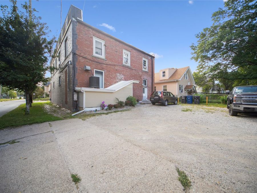 Property Image 25
