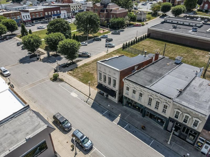 422 Main Street, Carrollton, KY 41008 Photo 3