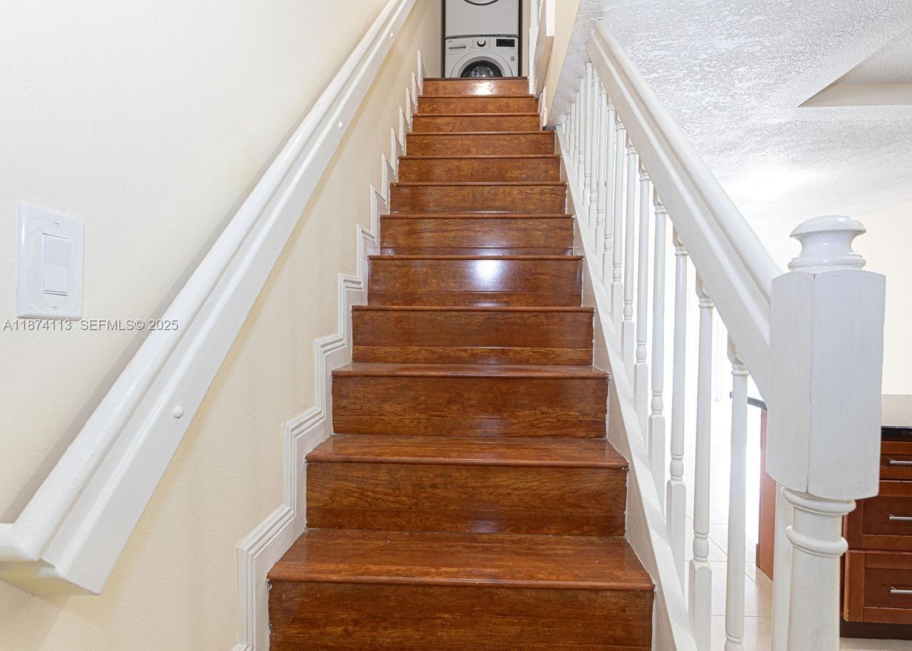 5698 W 25th Ct, Unit 5698, Hialeah, FL 33016 Photo