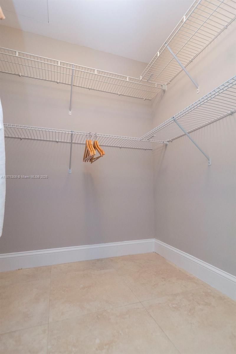 41 SE 5th St, Unit 1604, Miami, FL 33131 Photo