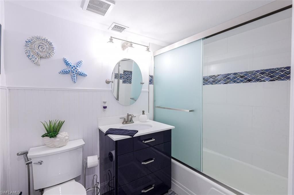 1 Bluebill Ave, Unit 803, Naples, FL 34108 Photo