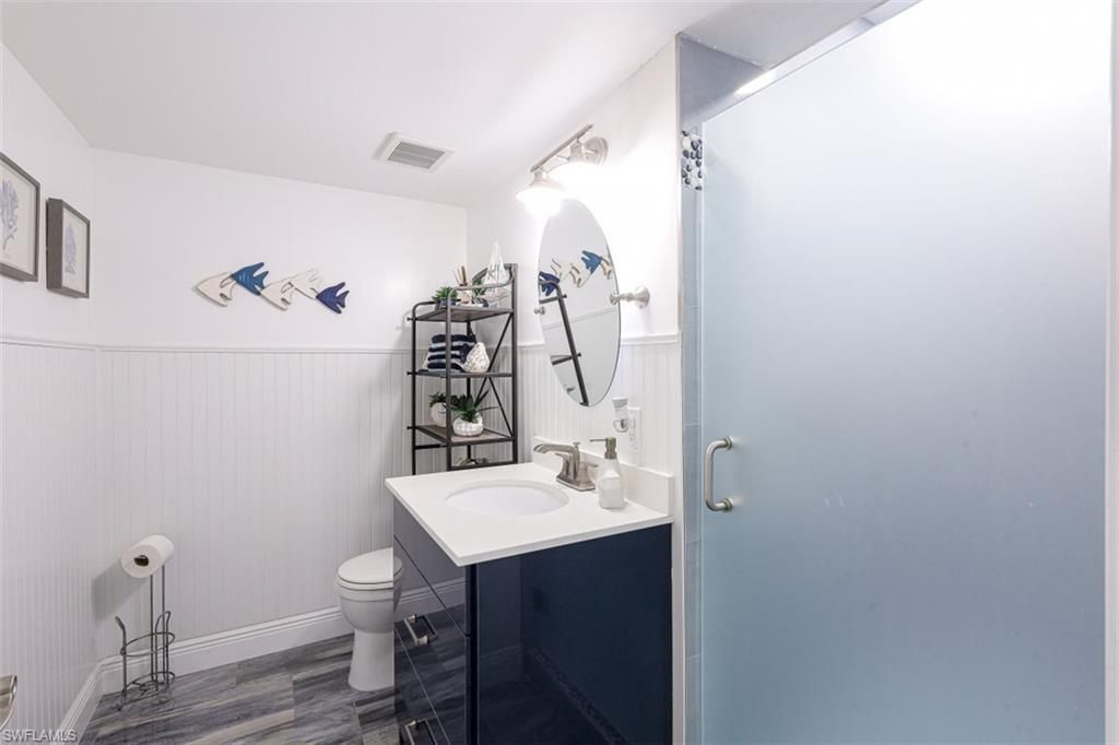1 Bluebill Ave, Unit 803, Naples, FL 34108 Photo