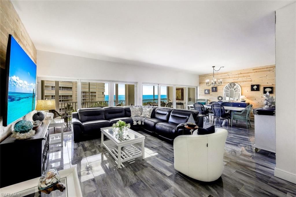 1 Bluebill Ave, Unit 803, Naples, FL 34108 Photo