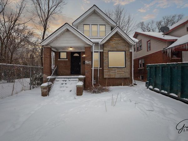 14466 Chelsea Avenue, Detroit, MI 48213