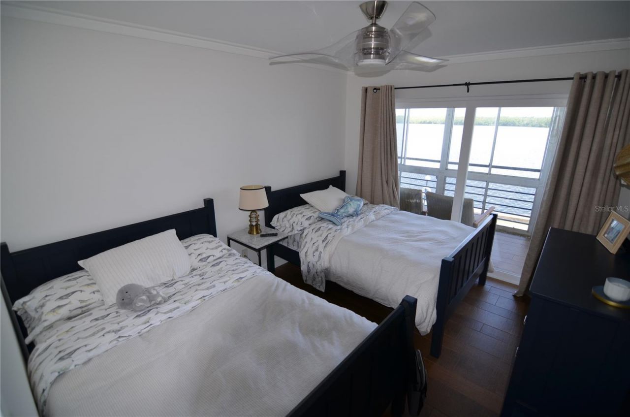 4420 Exeter Drive, Unit 208, Longboat Key, FL 34228 Photo