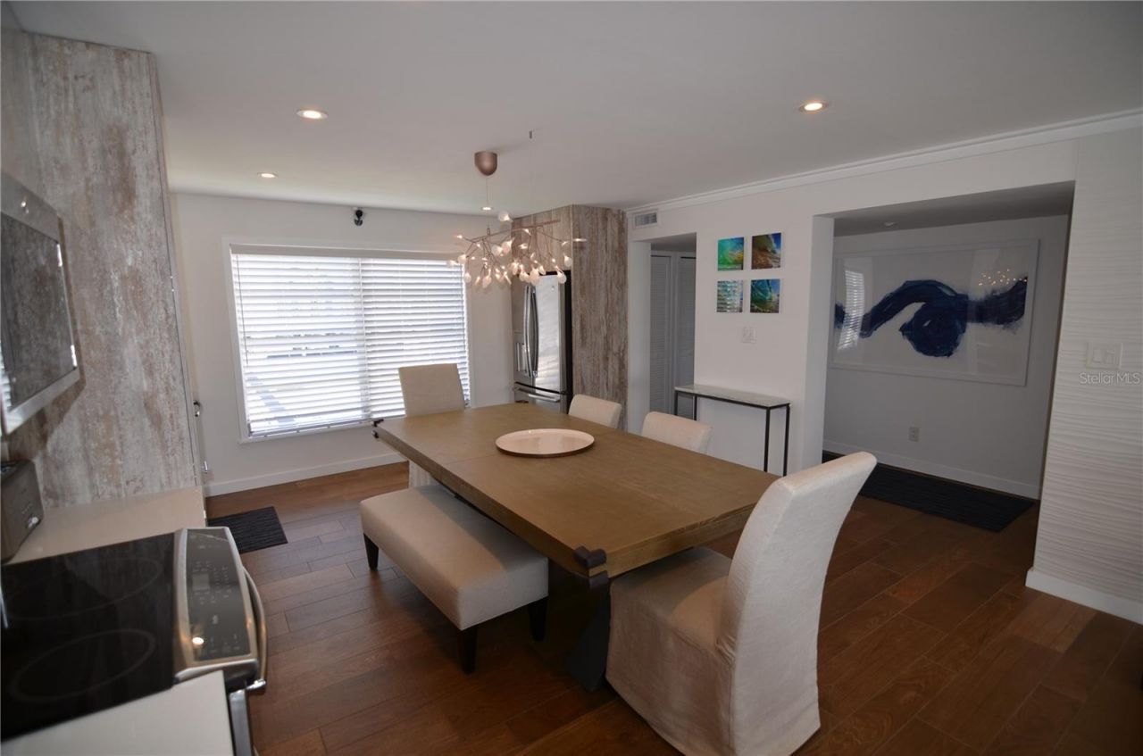 4420 Exeter Drive, Unit 208, Longboat Key, FL 34228 Photo