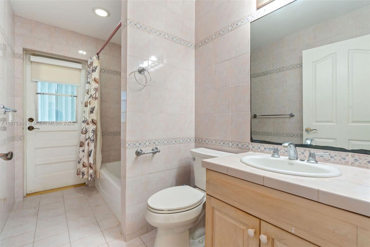 16035 SW 173rd Ave, Miami, FL 33187 Photo