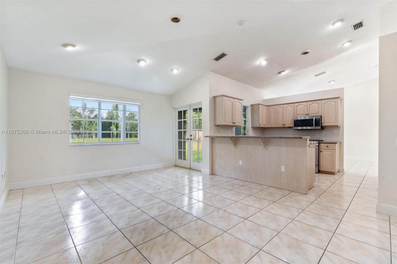 16035 SW 173rd Ave, Miami, FL 33187 Photo