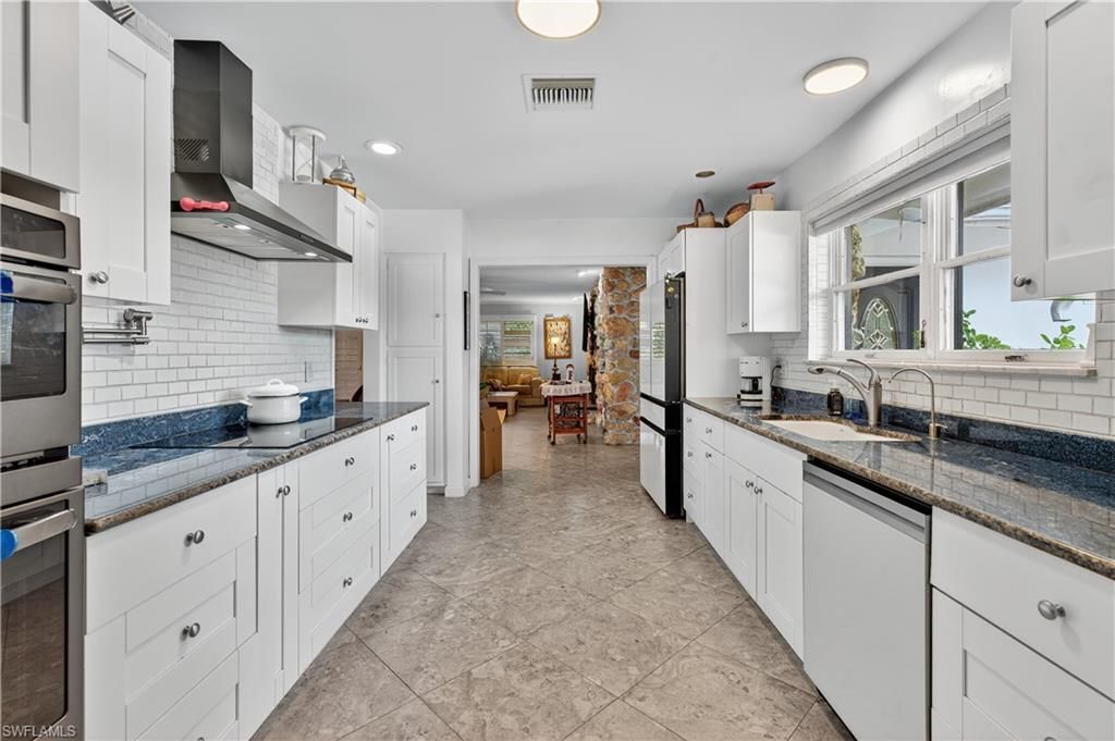 931 Scott Dr, Marco Island, FL 34145 Photo