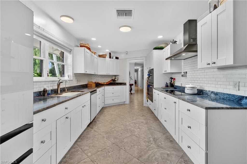 931 Scott Dr, Marco Island, FL 34145 Photo