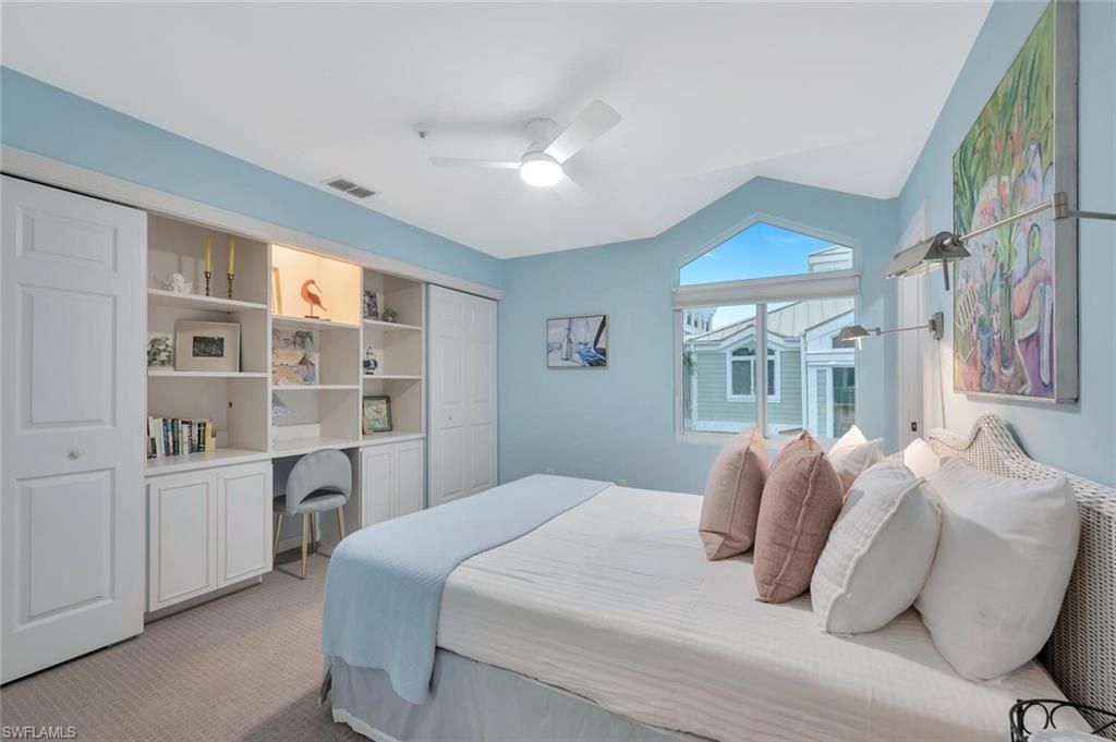 180 6th Ave S, Unit 3, Naples, FL 34102 Photo