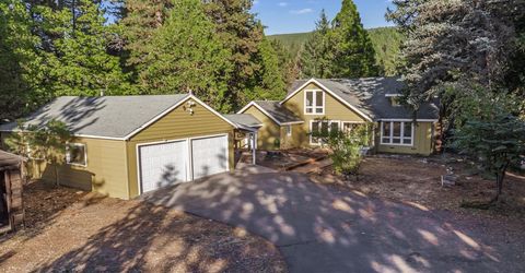 3788 Lake Almanor Drive, Lake Almanor, CA 96137 Photo
