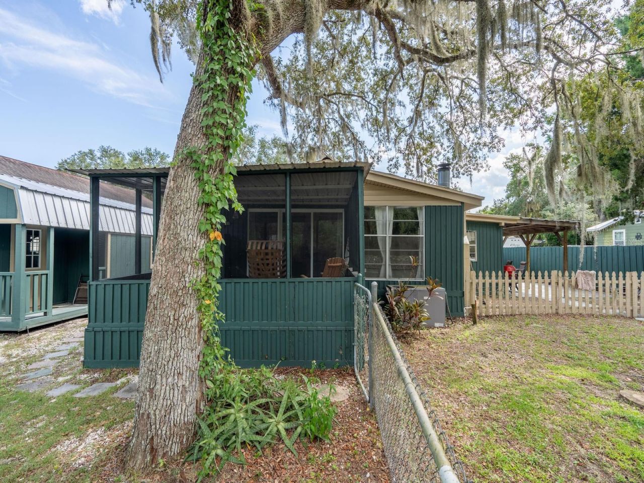 24855 NE 135 Street, Salt Springs, FL 32134 Photo