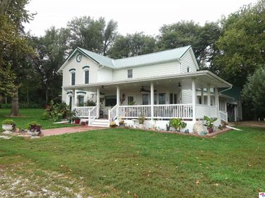 1761 HWY 275 Highway, Hooper, NE 68031