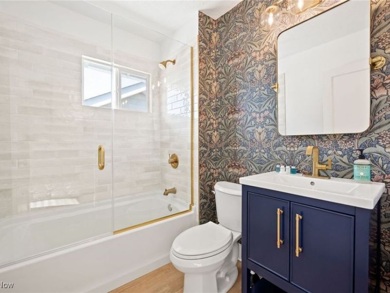 15401 Macauley Avenue, Cleveland, OH 44110 Photo 19