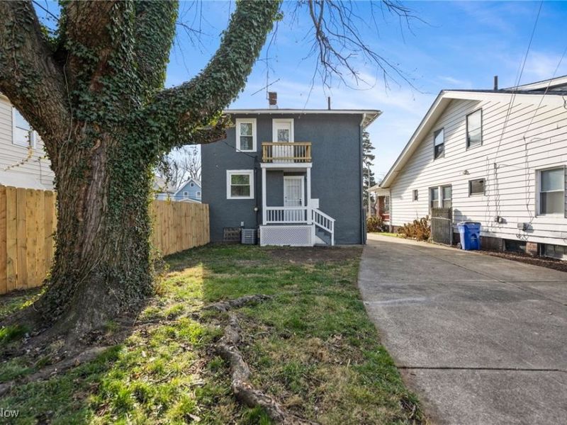 15401 Macauley Avenue, Cleveland, OH 44110 Photo 23