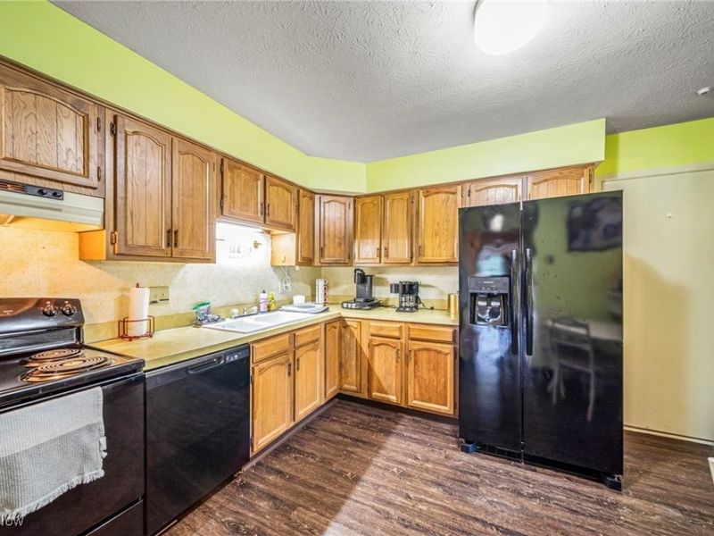 4450 Habersham Lane S, Unit 201, Richmond Heights, OH 44143 Photo 10