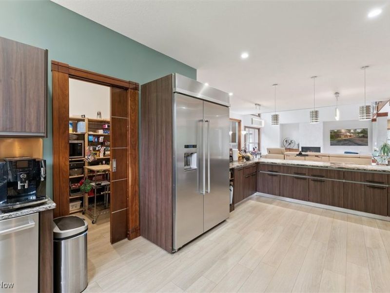 3863 Granger Road, Bath, OH 44333 Photo 10