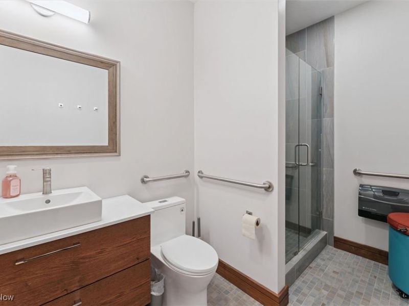 3863 Granger Road, Bath, OH 44333 Photo 17