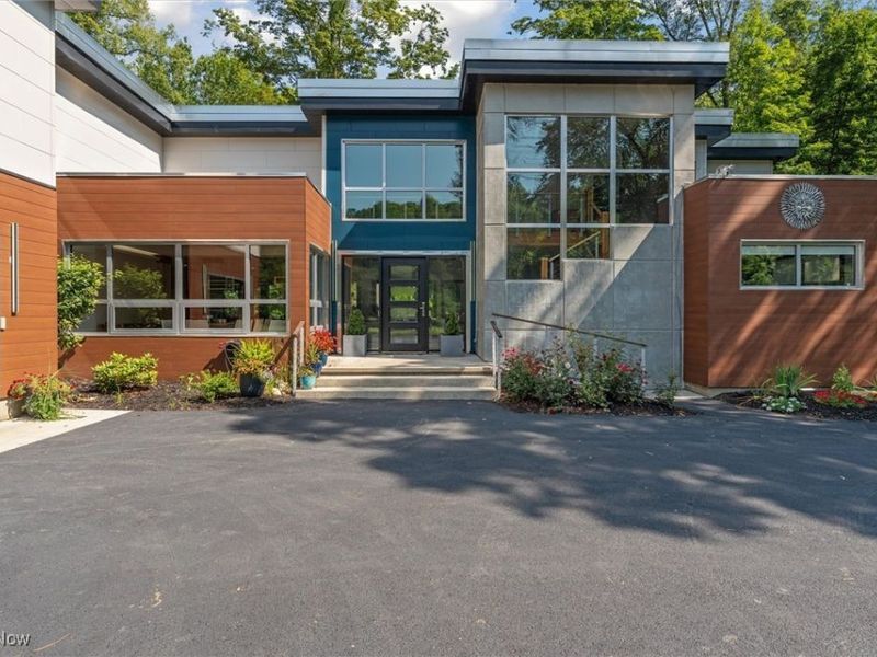 3863 Granger Road, Bath, OH 44333 Photo 4