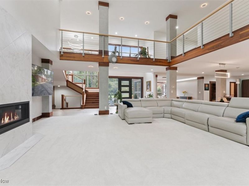 3863 Granger Road, Bath, OH 44333 Photo 7