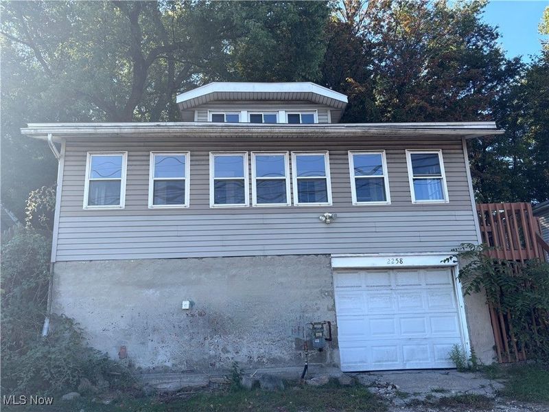 2258 Mogadore Road, Akron, OH 44312 Photo 2