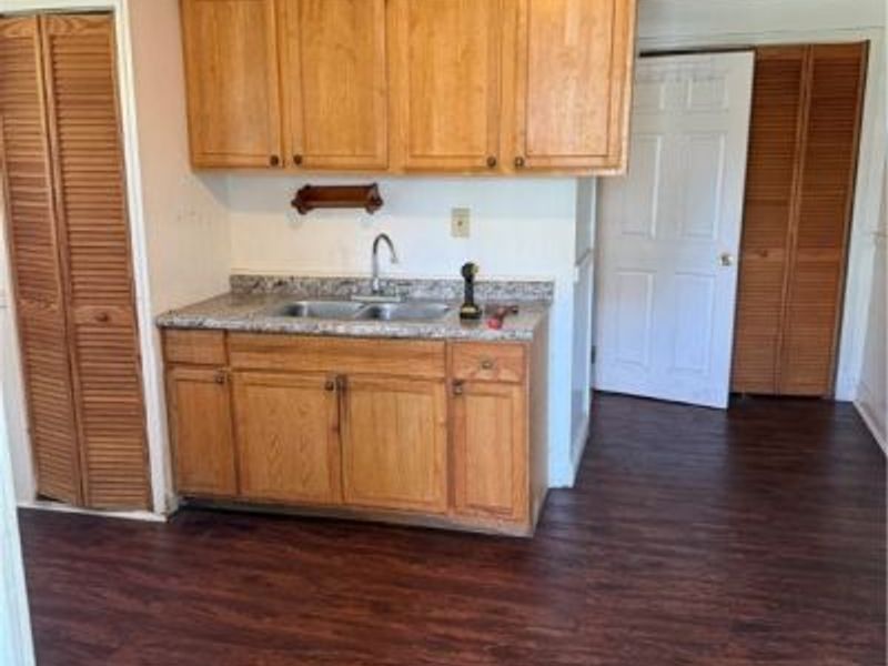 6603 Charter Avenue, Cleveland, OH 44127 Photo 5