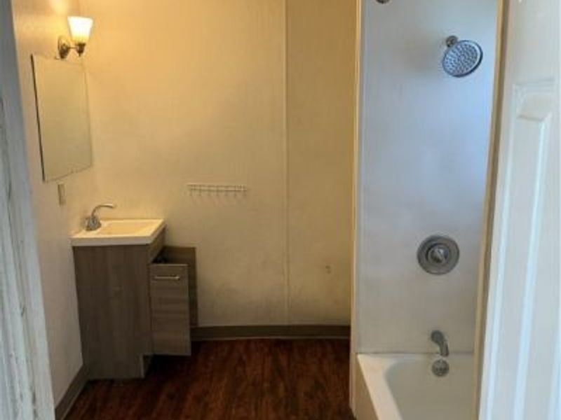 6603 Charter Avenue, Cleveland, OH 44127 Photo 8