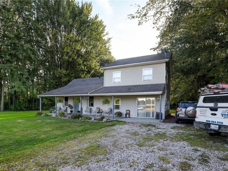 10832 Indian Hollow Road, Elyria, OH 44035 Photo 3