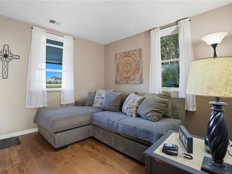 10832 Indian Hollow Road, Elyria, OH 44035 Photo 9