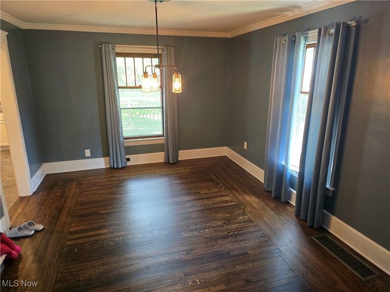 475 Lamson Avenue, Bedford, OH 44146 Photo 10