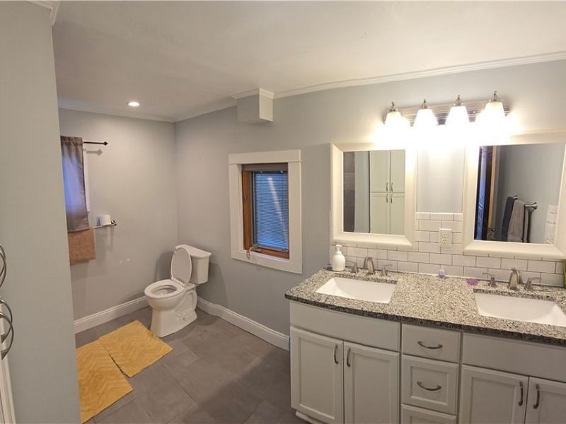 475 Lamson Avenue, Bedford, OH 44146 Photo 14