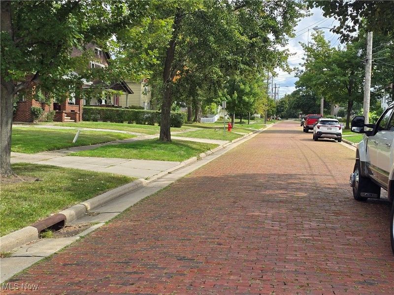 475 Lamson Avenue, Bedford, OH 44146 Photo 16