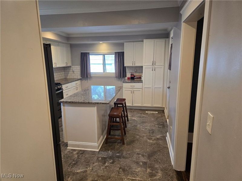 475 Lamson Avenue, Bedford, OH 44146 Photo 6