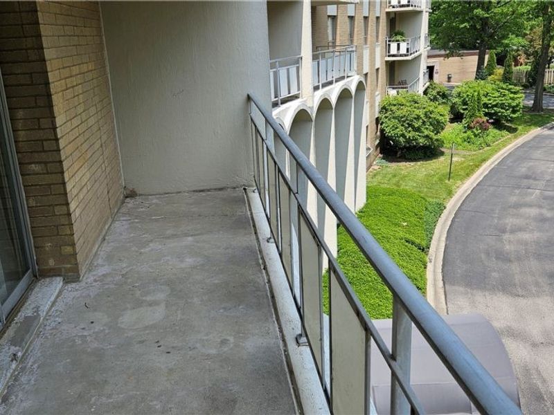 3400 Wooster Road, Unit 301, Rocky River, OH 44116 Photo 11